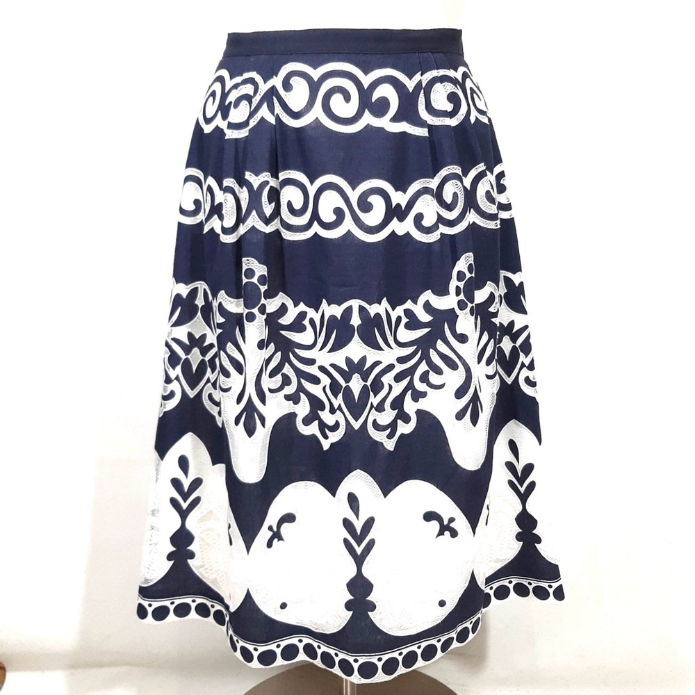 J. Crew navy white full skirt 6